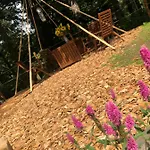 Glamping Nad Meandry 럭셔리텐트