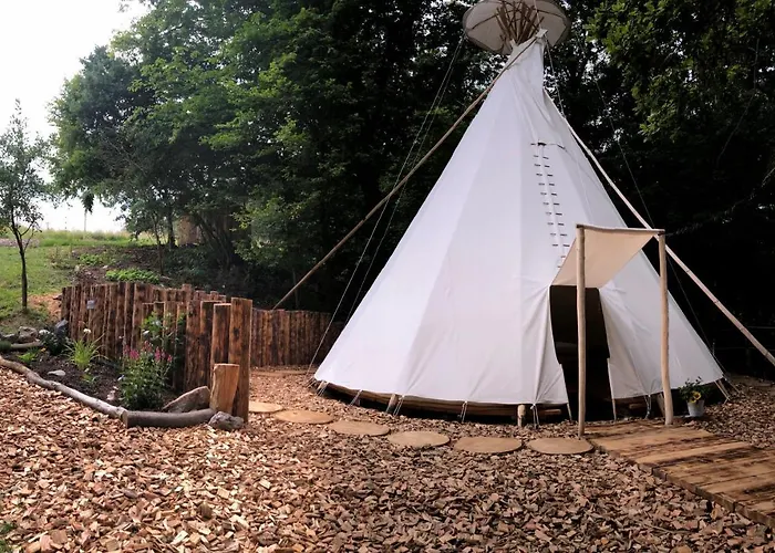 Glamping Nad Meandry Unhošť