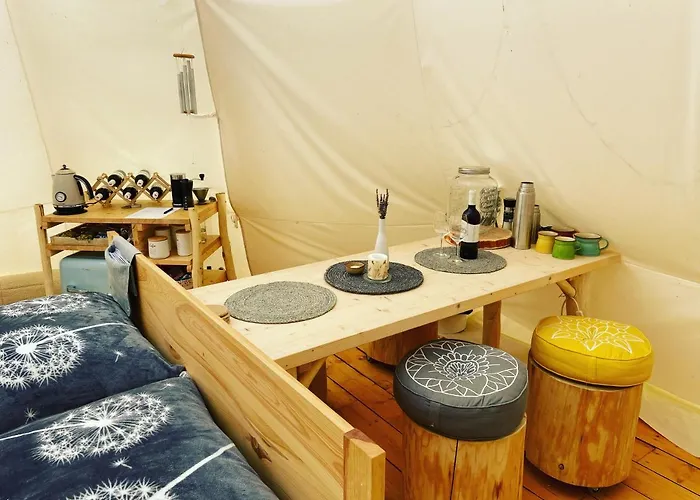 Οργανωμένο κάμπινγκ Glamping Nad Meandry Unhošť